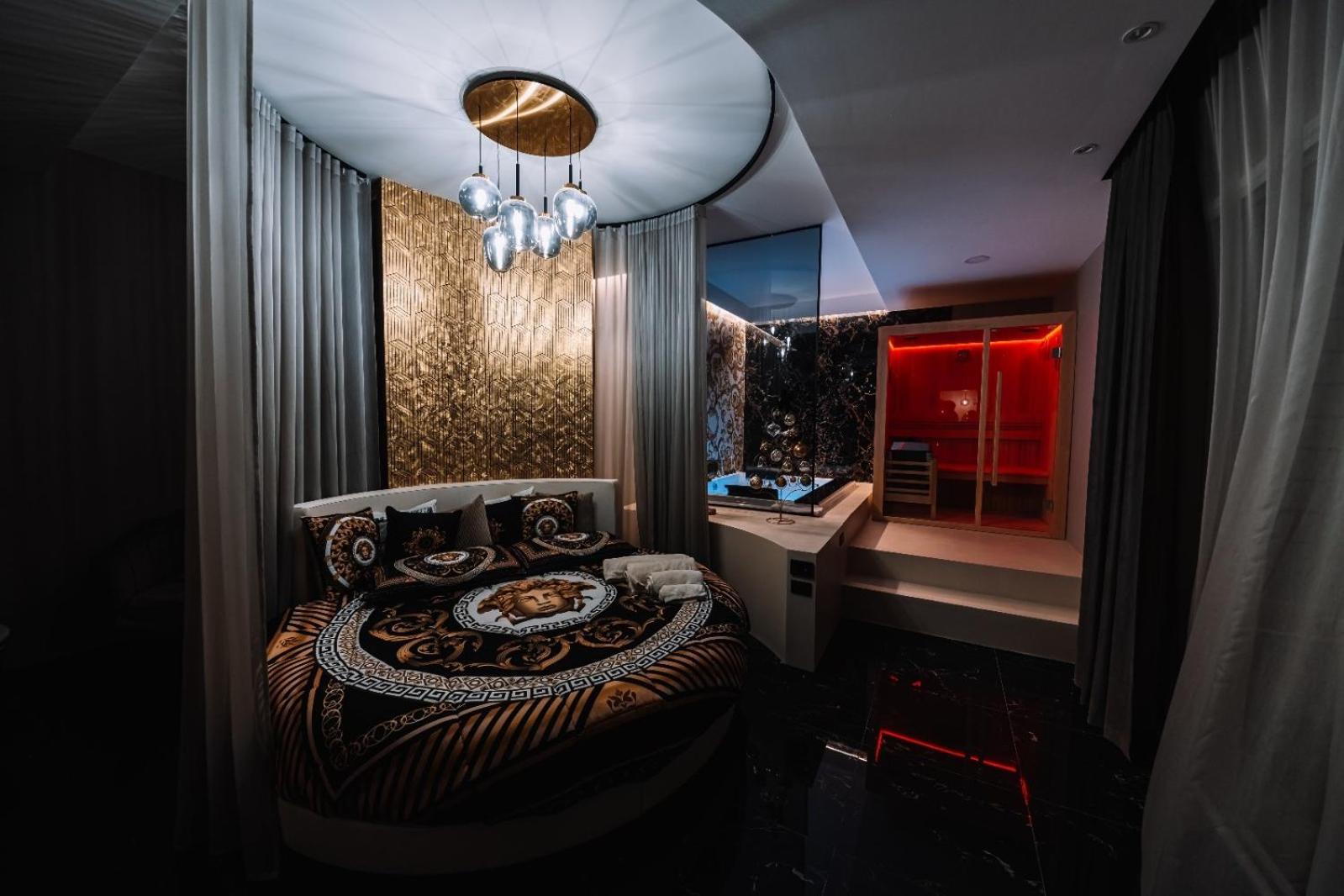 קורליאונה Versace Luxury Room מראה חיצוני תמונה